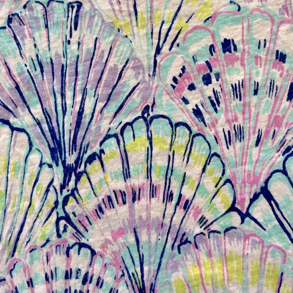 Lilly Pulitzer Inara Linen Short Sleeve Top in Serene Blue Oh Shello Print, XXS - Picture 6 of 9